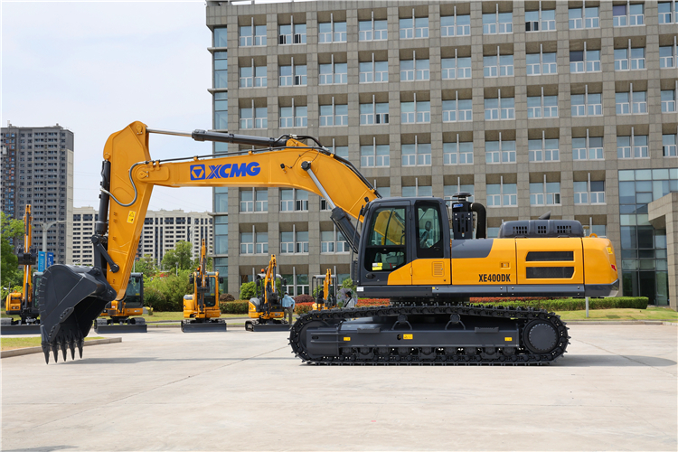 Гусеничный экскаватор XCMG XE400DK
