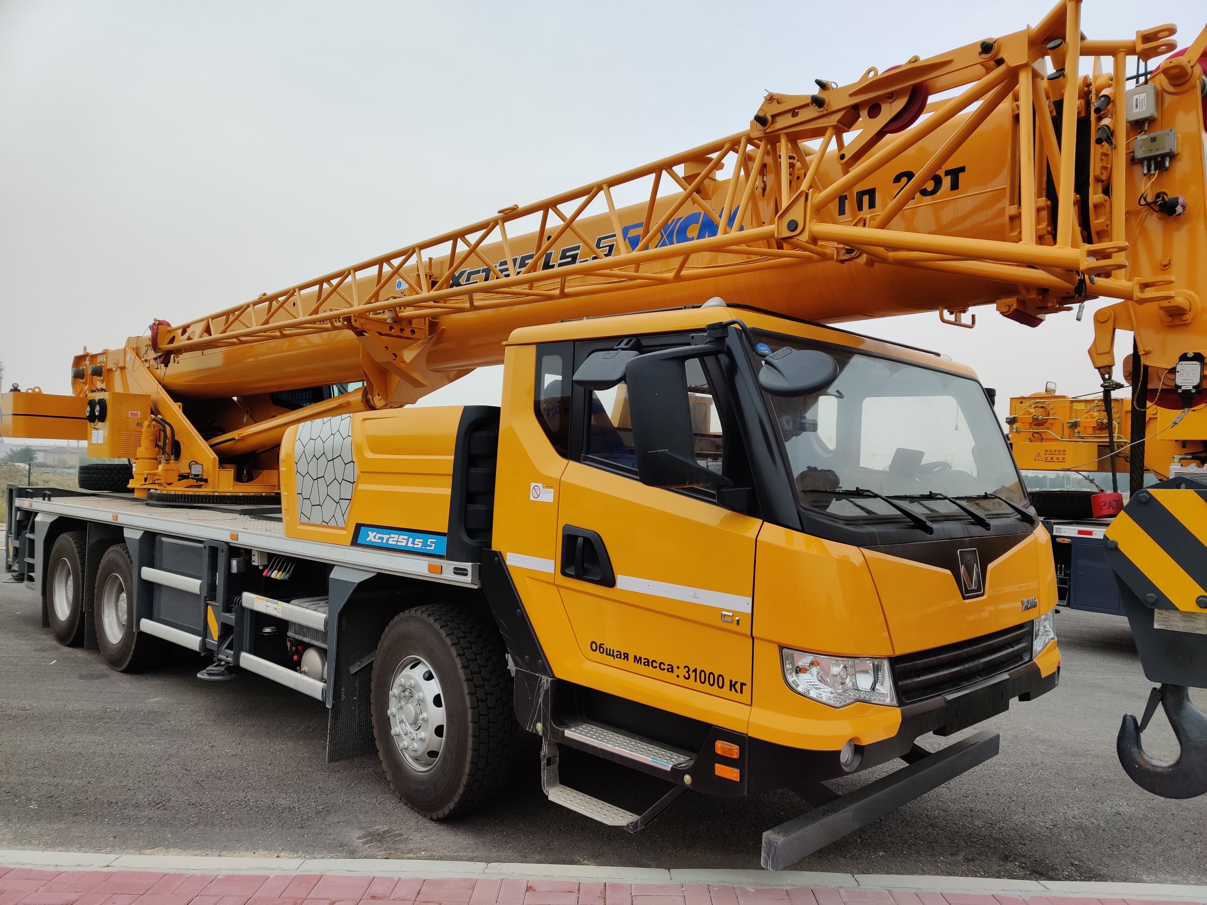 Автокран XCMG XCT25L5_S1