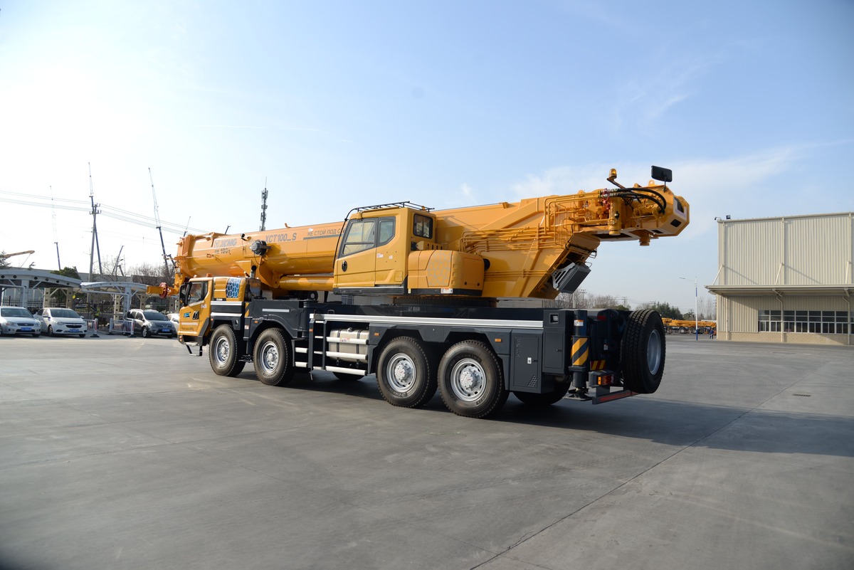 Автокран XCMG XCT100_S