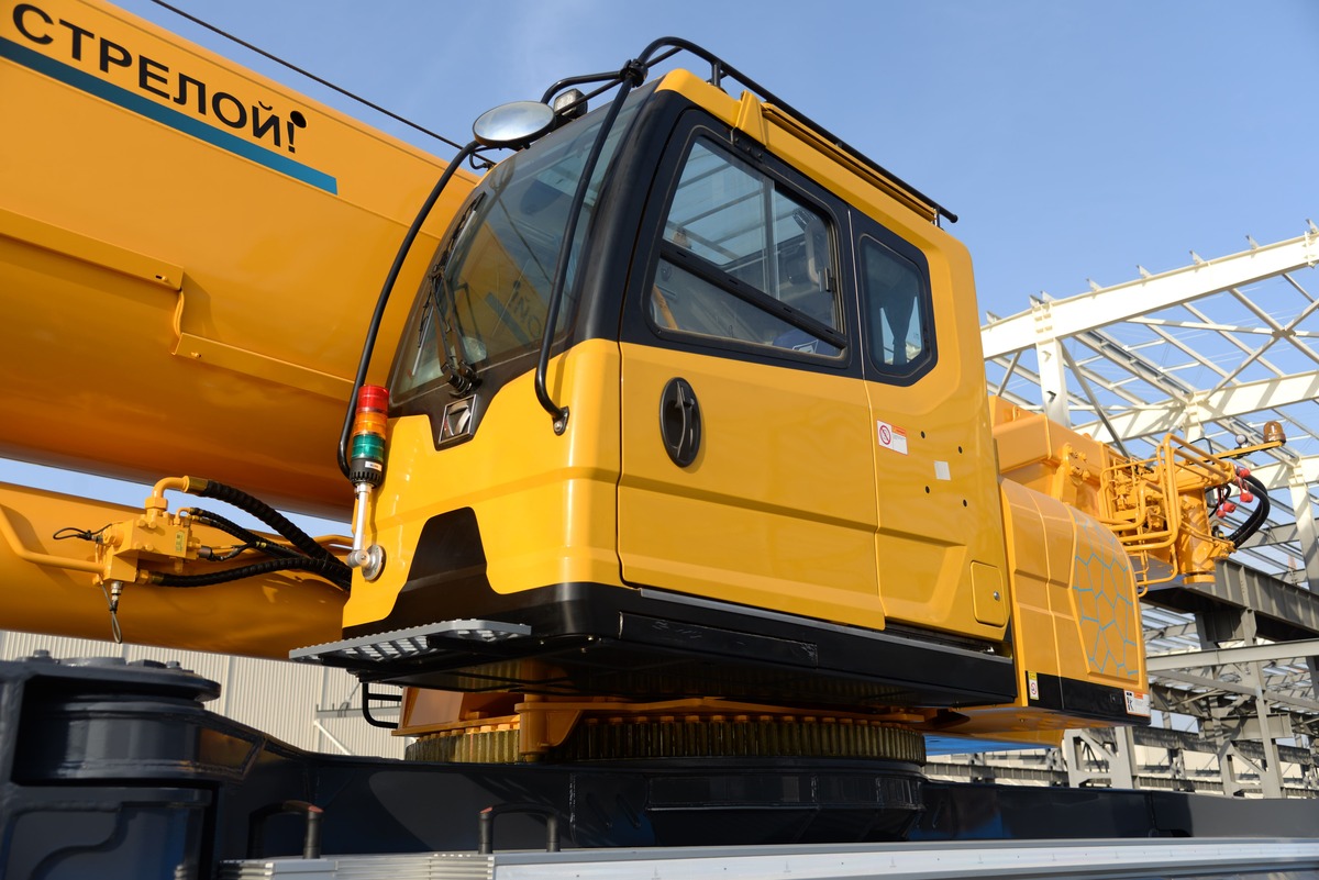 Автокран XCMG XCT100_S