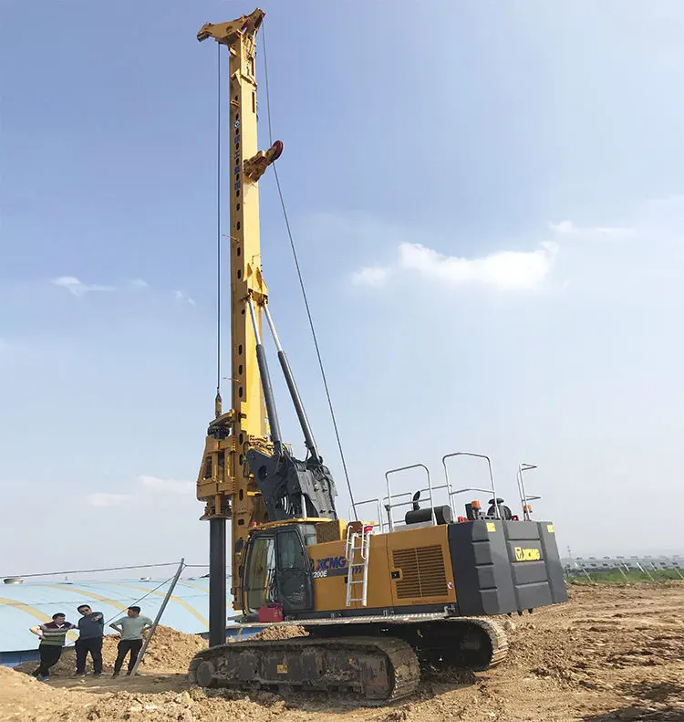 Буровая установка XCMG XR200E