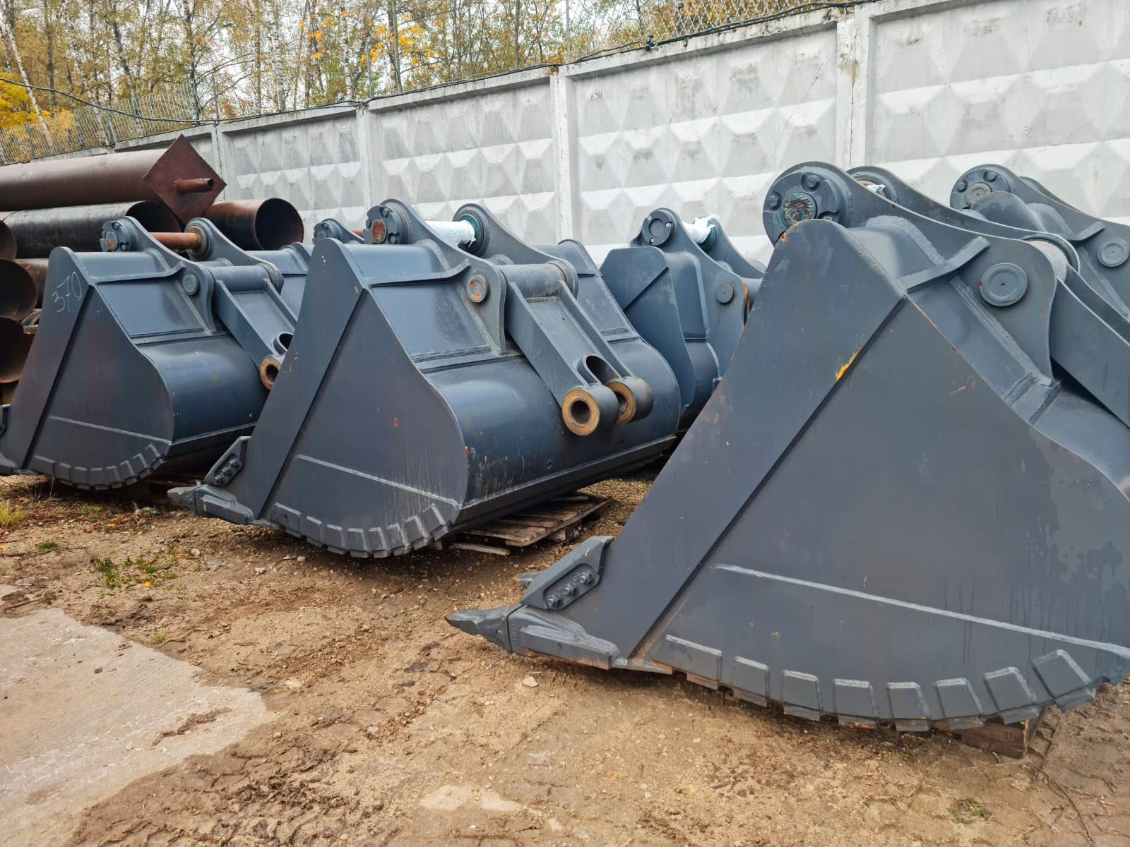 Ковш для экскаватора XCMG XE335 (1.6 м³)