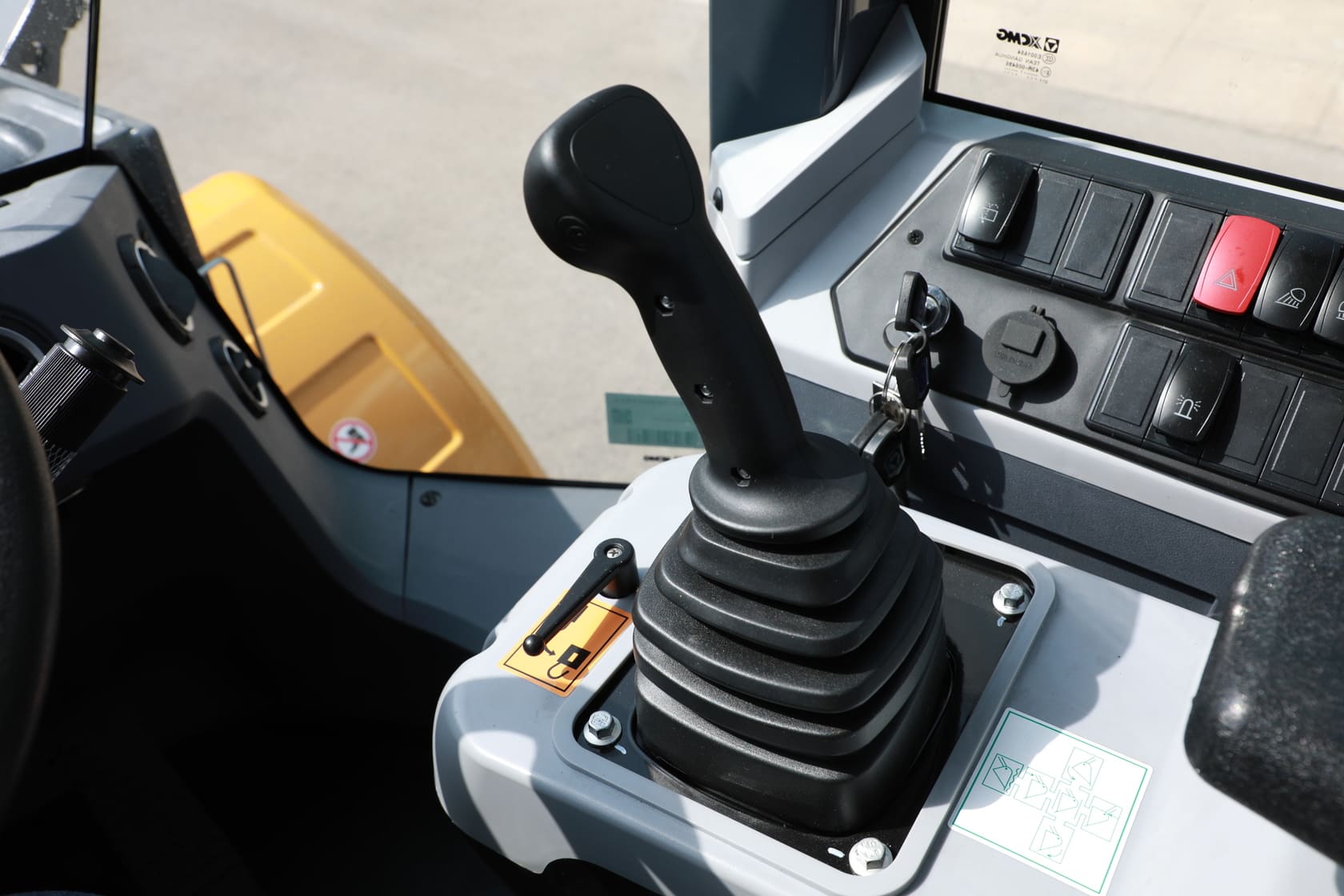 Фронтальный погрузчик XCMG XC958