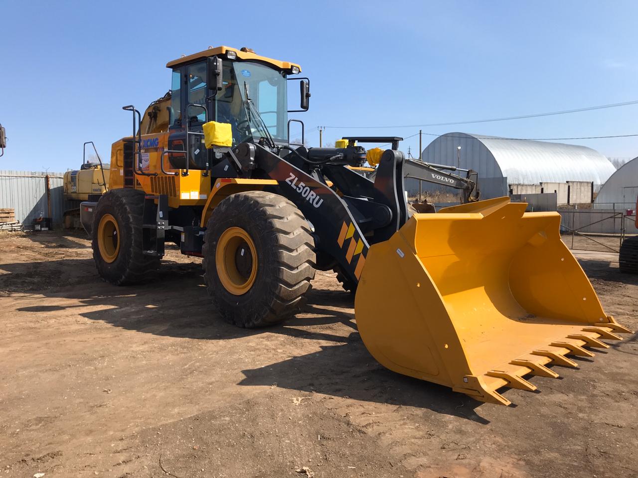 Фронтальный погрузчик XCMG ZL50RU