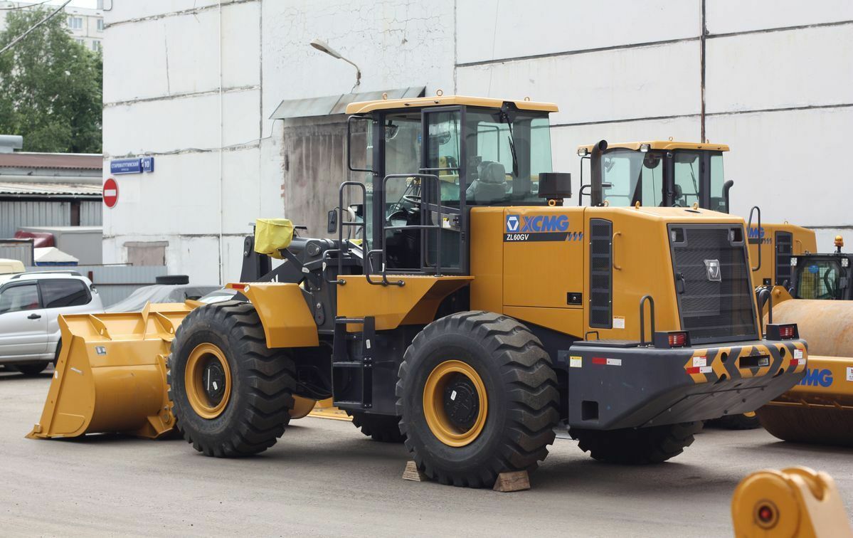 Фронтальный погрузчик XCMG ZL60GV