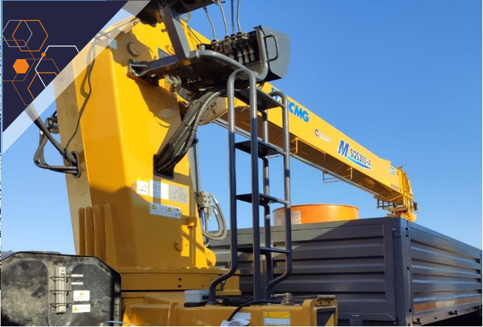 FAW 8x4 с КМУ XCMG SQS 300-5